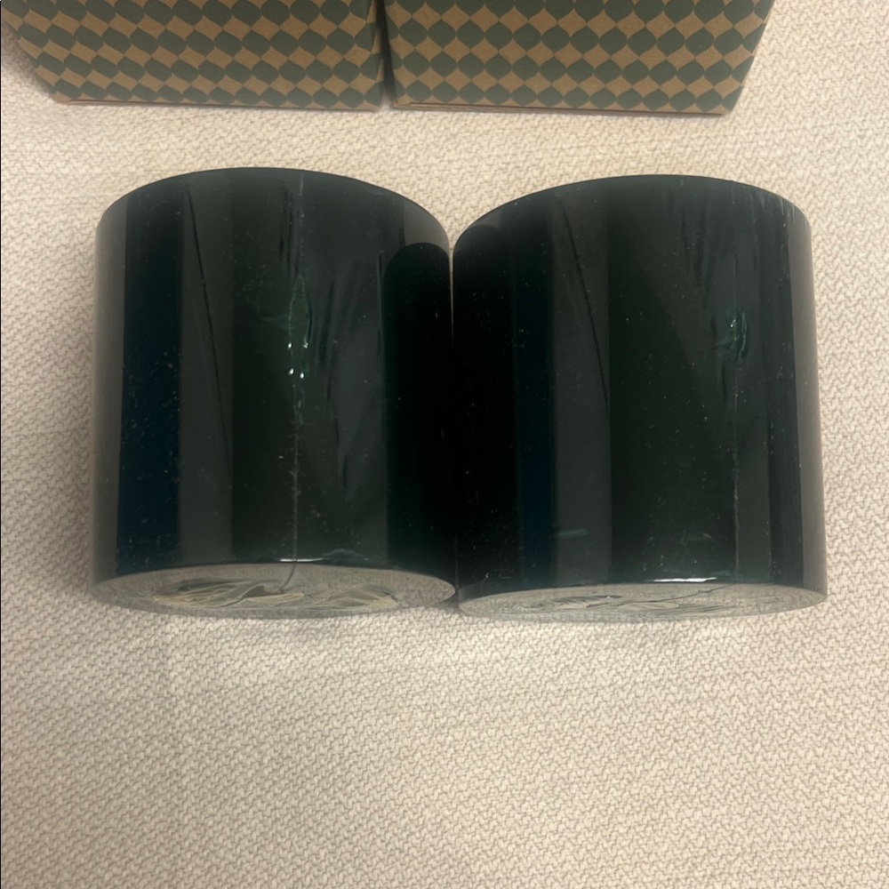Avon Bayberry Pillar Candles - Deep Green-Set of 2 New Old Stock - Picture 4 of 5